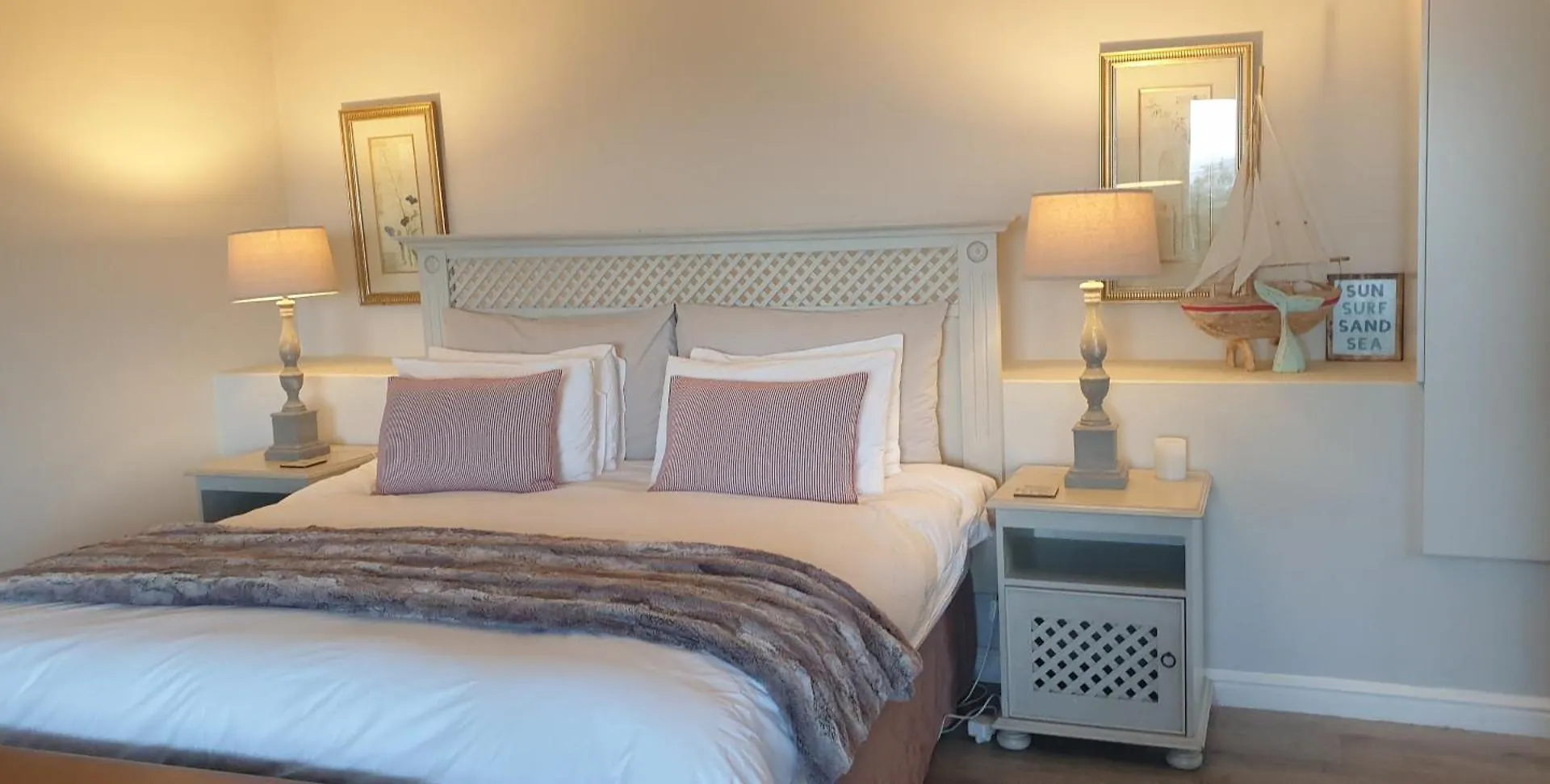 Restio Luxury Apartment Murdoch Valley 0*,  South Africa